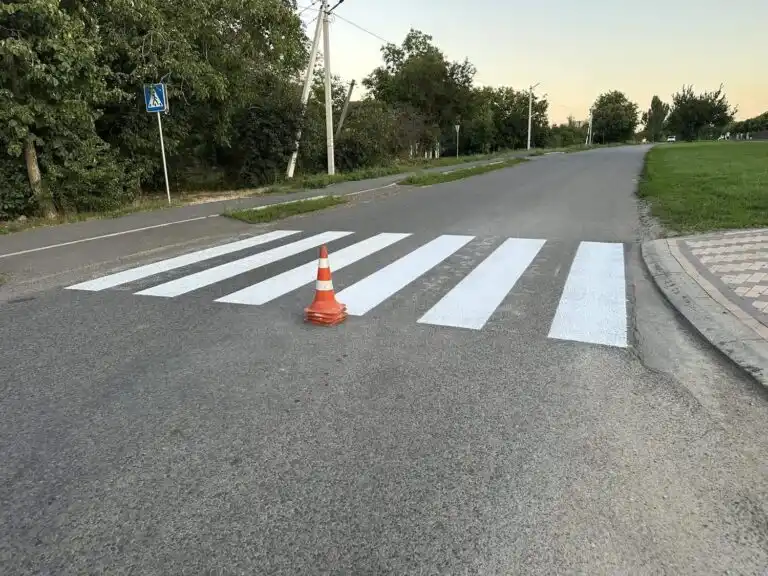 В Уманській громаді оновили 41 км дорожньої розмітки для підвищення безпеки