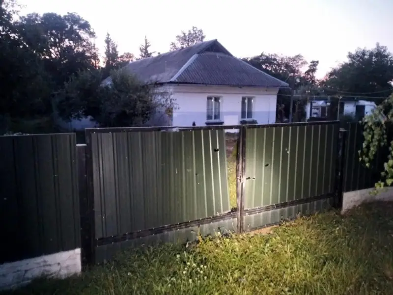 Нічна атака на Уманщину: уламки дронів пошкодили будинки та фермерські господарства