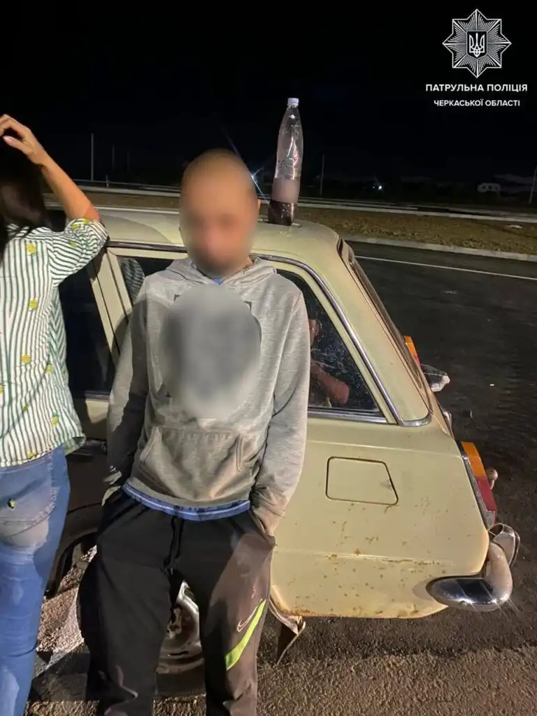 Патрульна зупинка на трасі під Уманню викрила ймовірного наркозбувача
