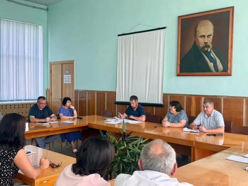 Пріоритет – добробут мешканців: у Христинівці розглянули понад сорок питань на засіданні виконкому